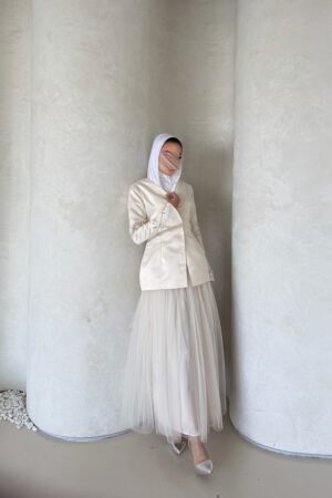 Eid 2 ( beig skirt )